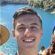Étudiant en administration économique et social donnant des cours de français